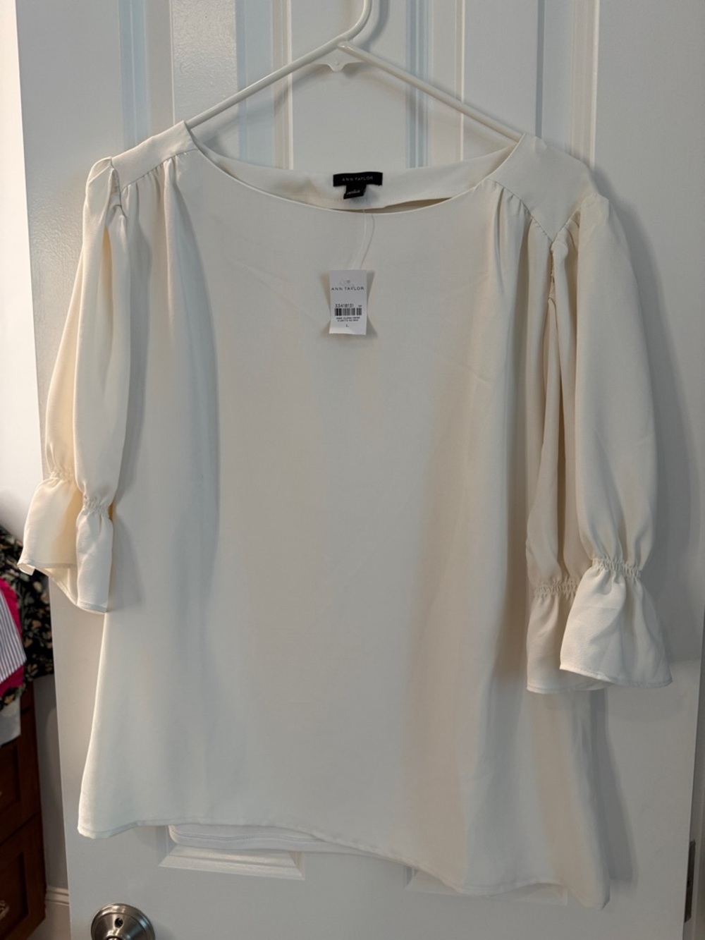 Ann Taylor Ivory Ruffle Sleeve Blouse